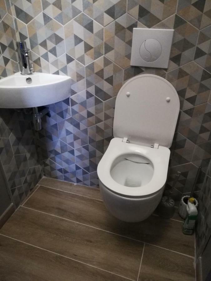 Alpinias Bed & Breakfast Marseille